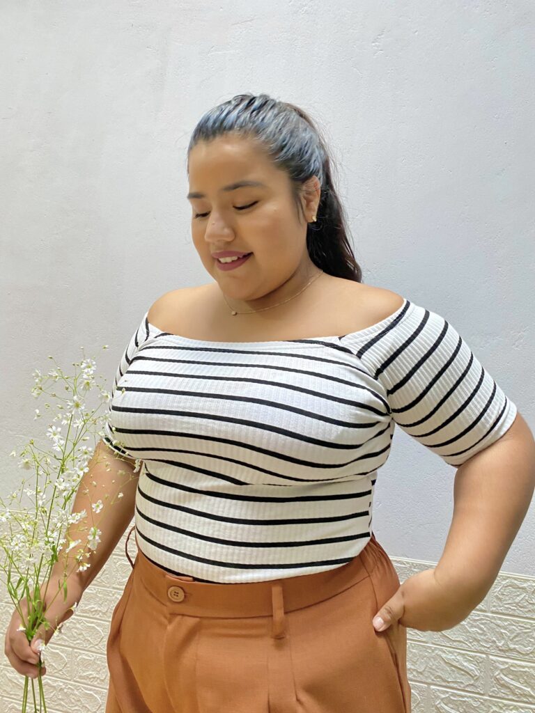 Curvyenlinea