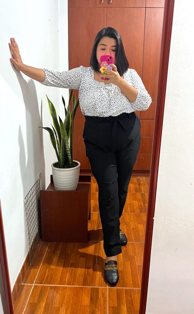 Curvyenlinea
