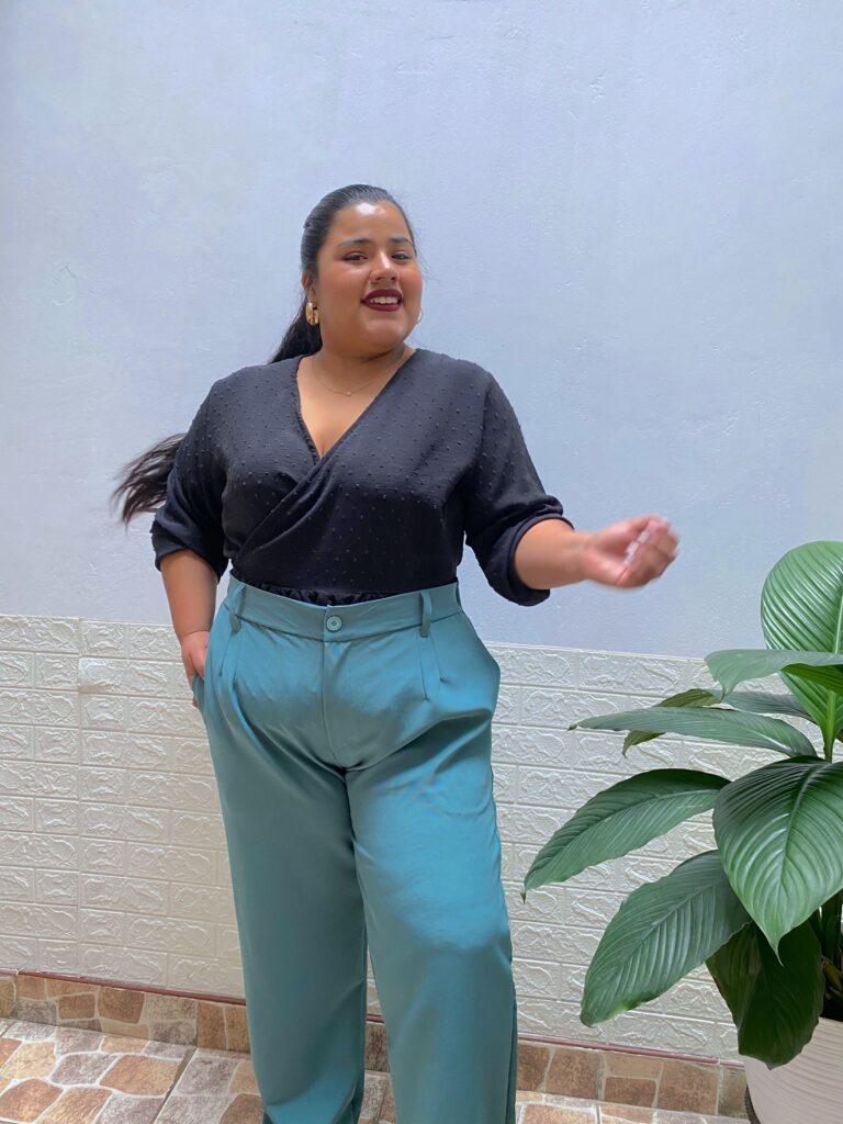 Curvyenlinea