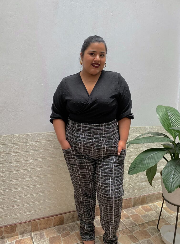 Curvyenlinea