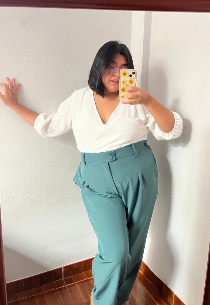 Curvyenlinea